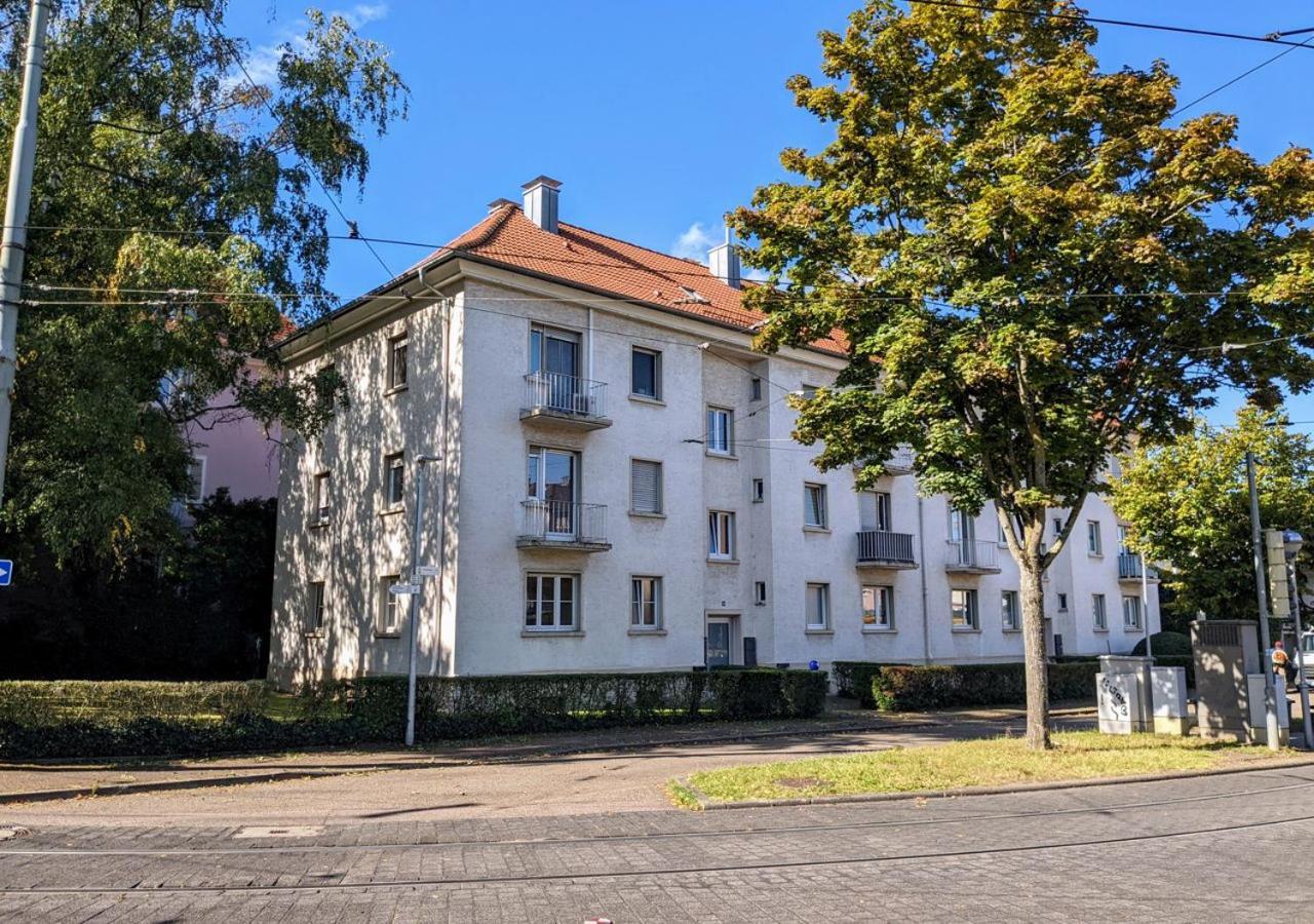 65Qm Altbaucharme Mit Zwei Balkonen Lägenhet Karlsruhe Exteriör bild