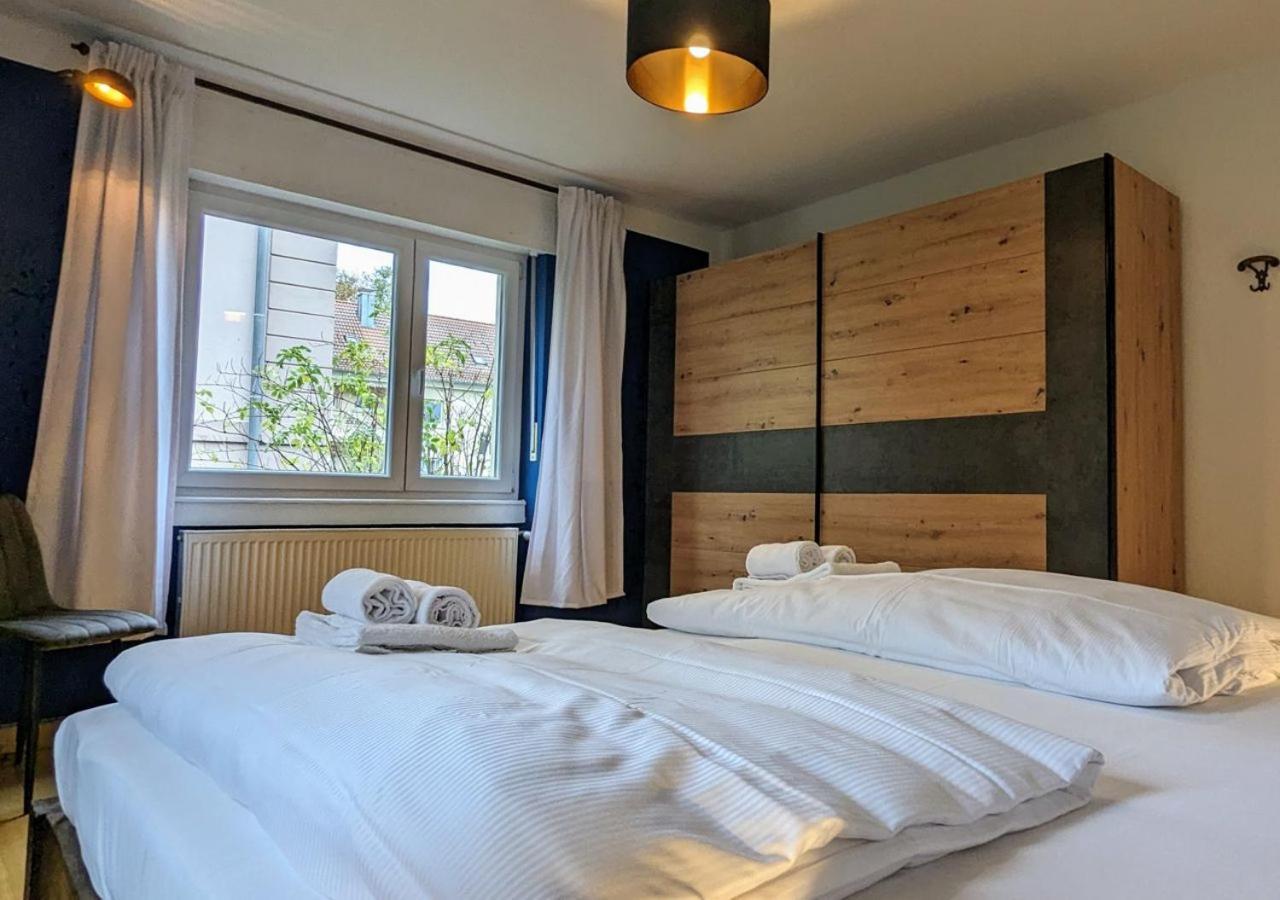 65Qm Altbaucharme Mit Zwei Balkonen Lägenhet Karlsruhe Exteriör bild